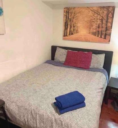 Cozy Rowhouse Next Jhh Apartment Baltimore Luaran gambar